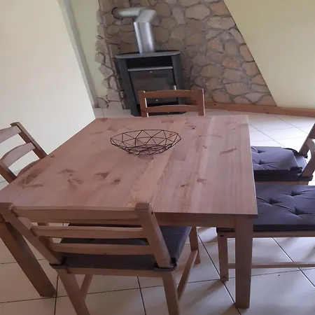 Hébergement de vacances Ferienwohnung, Hohnstein, Cleaning Included *